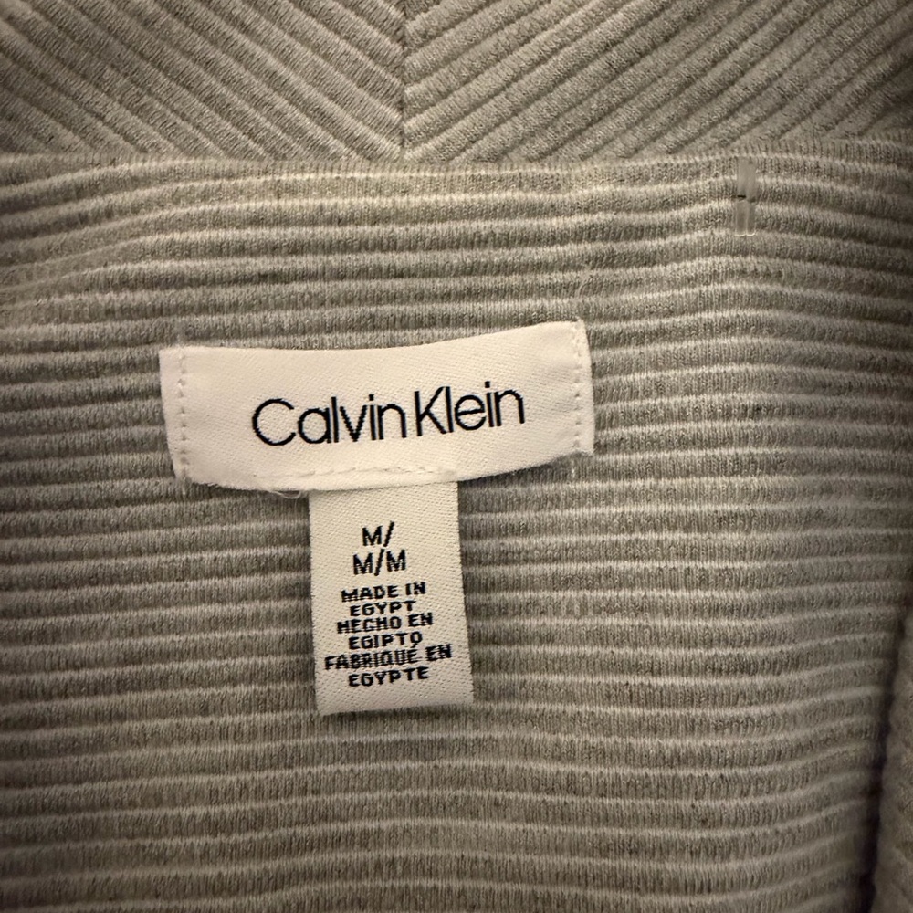 Calvin Klein Light Gray Ribbed Knit Top - Picture 2 of 3